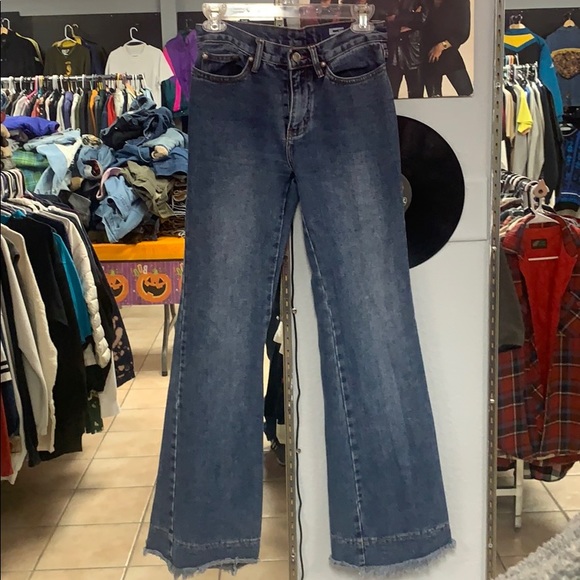 Jeans - Picture 1 of 5